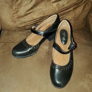 Euro Soft Sofft Dress Shoes